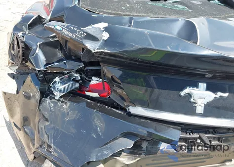 2016 Ford Mustang V6 z USA, uszkodzony, nr VIN 1FA6P8AM5G5298831